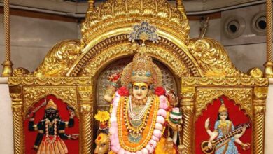 Shardiya Navratri 2024 Jhandewalan Devi Temple History Darshan Puja and Aarti Time in Hindi